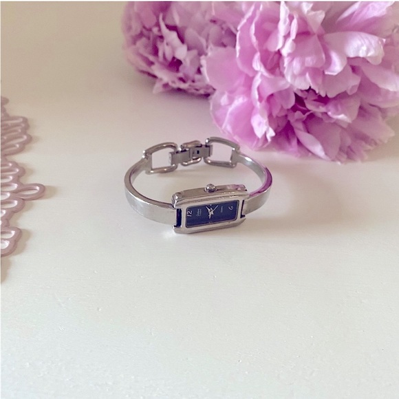 Galaxie by Elgin Classic Watch - Picture 2 of 7